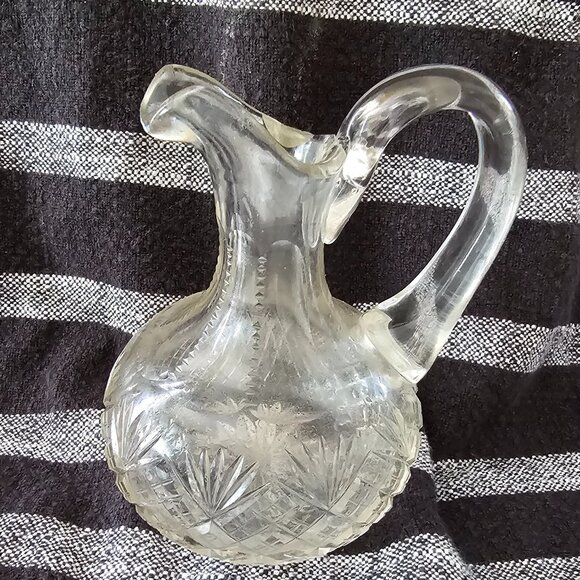 Pair of Vintage Cut Crystal Cruet with Faceted Stopper for Oil or Vinegar - Picture 3 of 9